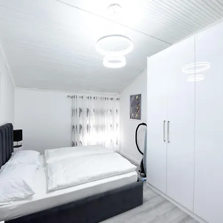 Apartman Vila Hope 6 *