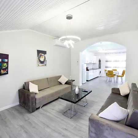 Apartman Vila Hope 6 *