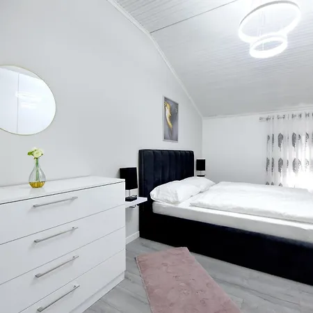 Apartman Vila Hope 6 *